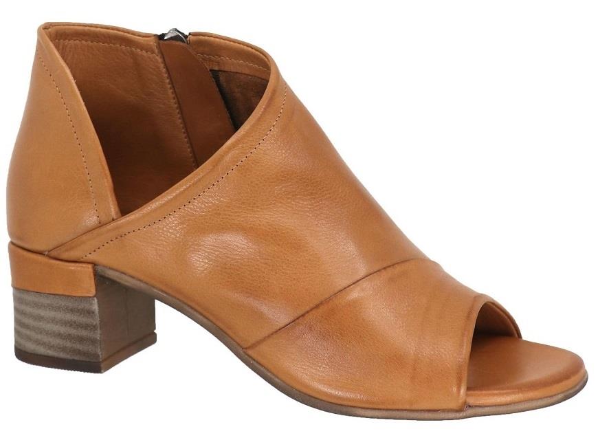 Everly Gia - Womens
