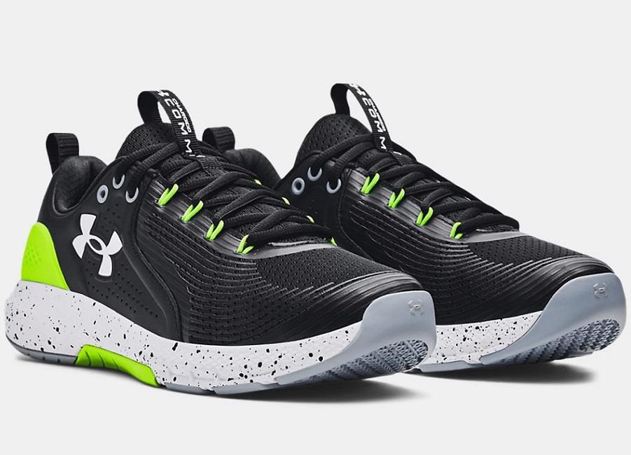 UA Charged Commit 3 Sneakers - Mens