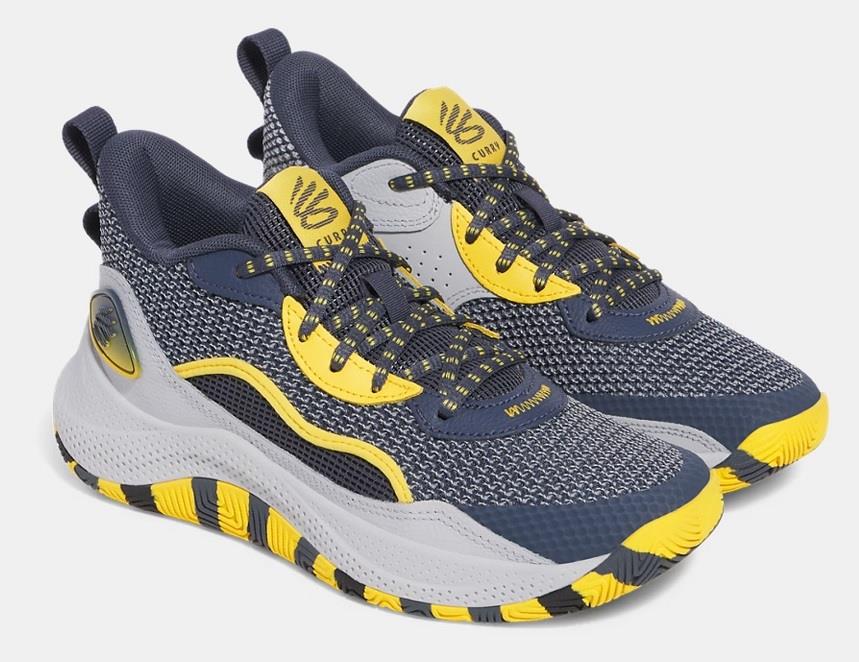 UA Curry 3Z 24