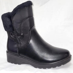 Frontier North Side Zip w/ Cleats - Womens