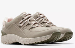 Clarks Wave Range Sneaker - Womens