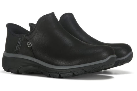 Skechers Slip-ins (Wide): Easy Going - Modern Hour